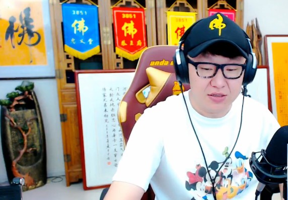 主播大佛最新視頻，日常溫馨趣事與友情的交織時刻